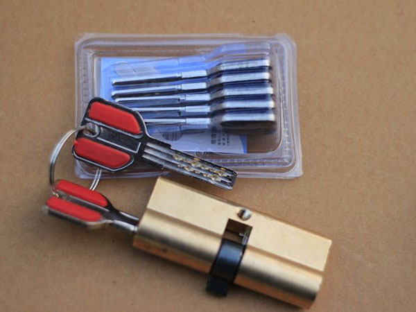 东台24小时上门开锁公司